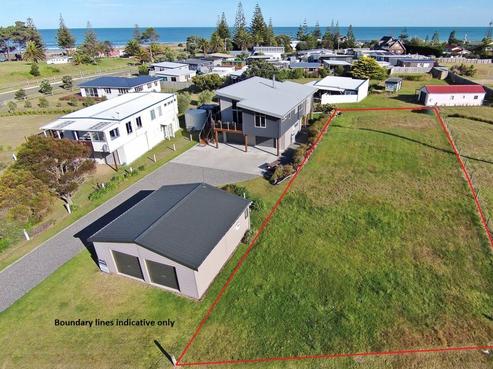 7 Pinedale Crescent, Riversdale Beach
