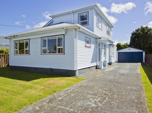 15 Lincoln Avenue, Epuni