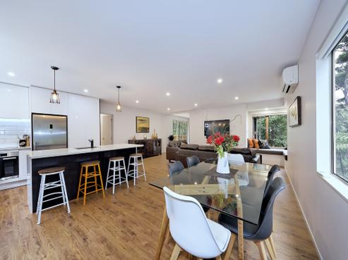 53A Onedin Place, Titirangi