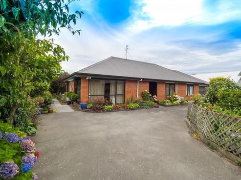 5 Walnut Avenue, Allenton