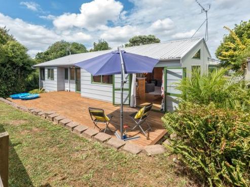 2/12 Howe Street, Howick