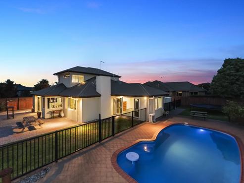 22 Edenpark Drive, Rototuna North