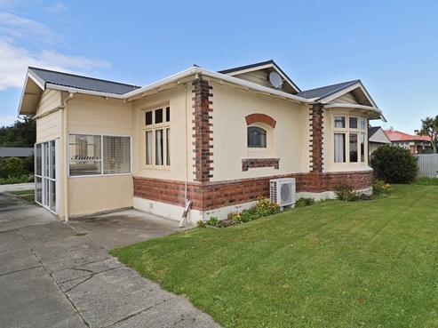 285 Tay Street, Turnbull Thomson Park
