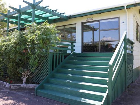 10 Rees Avenue, Cooks Beach