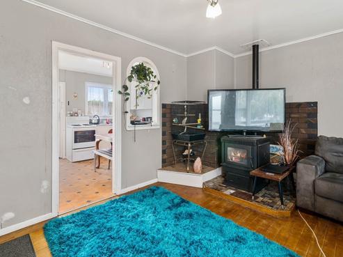 63B James Street, Glenholme