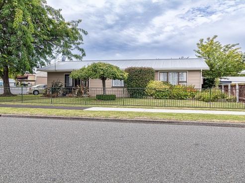 24 Lanark Crescent, Tamatea