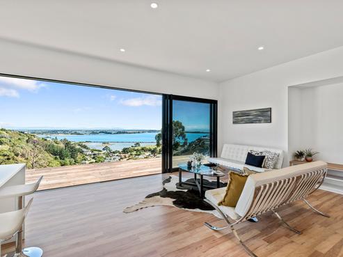 7 Saint Remy Lane, Redcliffs
