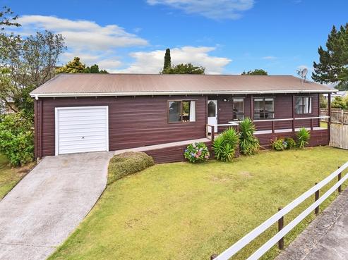 10 Hosking Place, Clarks Beach