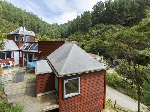 169 Pinehaven Road, Pinehaven