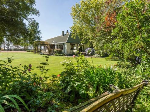 372 Two Chain Road, Swannanoa