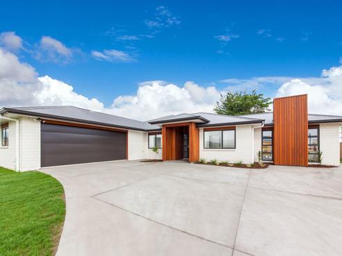 4 Fred White Drive, Kumeu