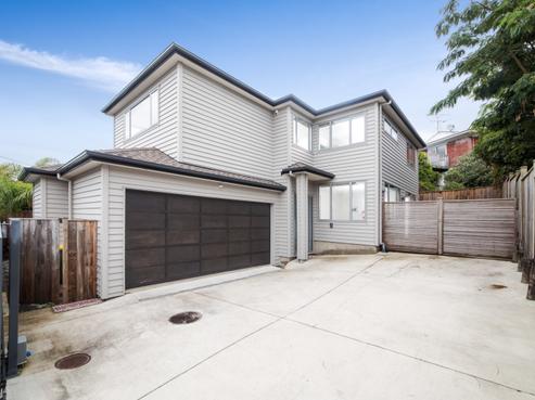 7 Penning Road, Milford