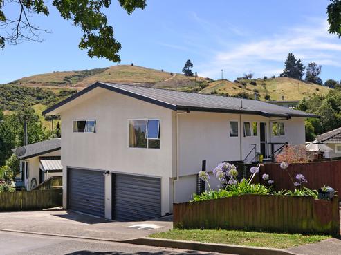 2/4 Ulster Street, Wakatu