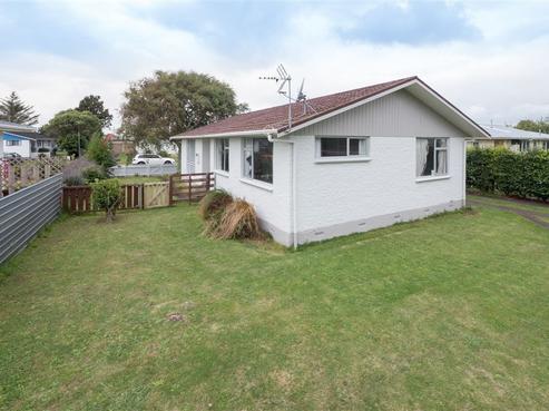 35 Kamahi Avenue, Hawera