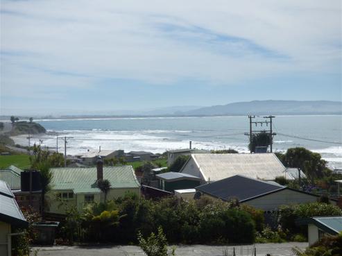 2 Hill Street, Kaka Point