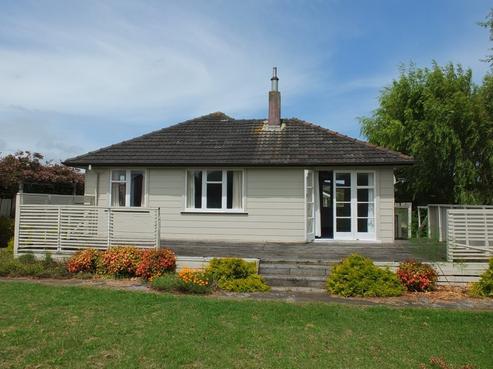 11 Brown Street, Foxton