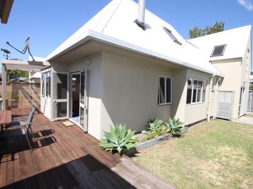 17B Given Grove, Pauanui