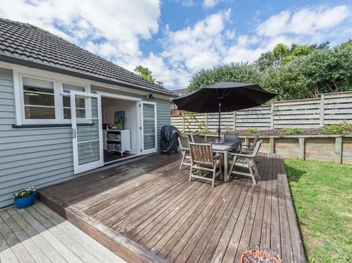 15 Rimu Street, Helensville
