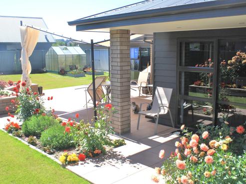 24 Larch Crescent, Alexandra