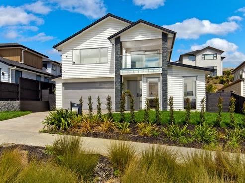 28 Bounty Road, Long Bay