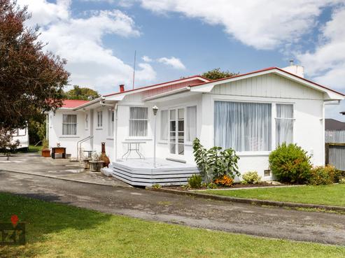 24 Montgomery Street, Feilding