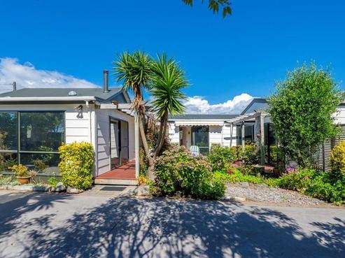 24 Waimea Road, Waikanae Beach