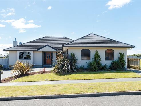 127 Pacific Drive, Fitzherbert