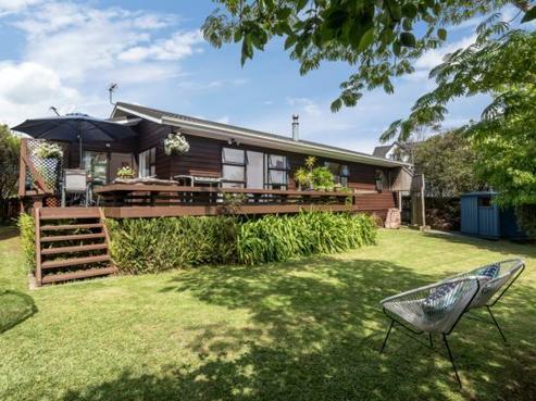35 De Quincey Terrace, Highland Park