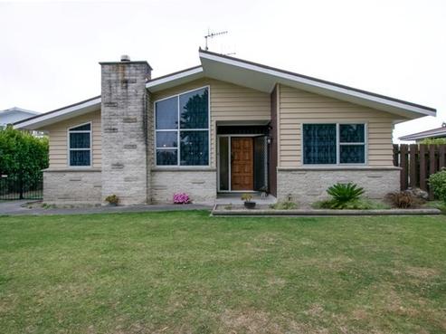 62 James Foley Avenue, Pirimai