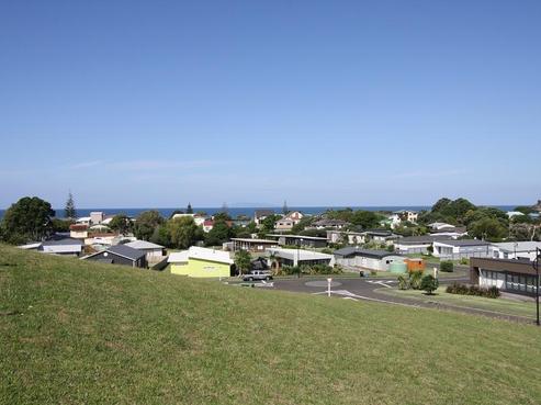 28 Dolphin Drive, Whiritoa