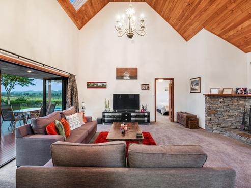 76 Montana Road, Mangatangi