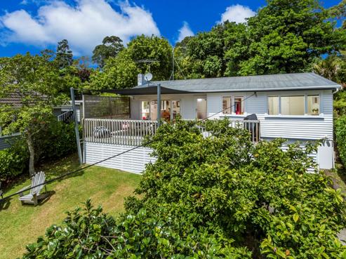 22 Alexander Avenue, Torbay
