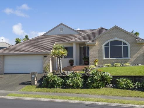 32 Kath Hopper Drive, Orewa