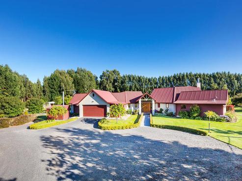435 Gordon Road, North Taieri