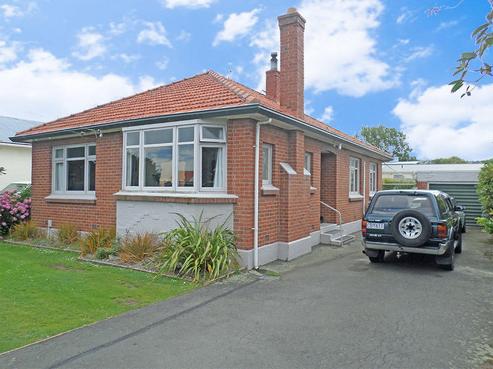 332 Bay View Road, South Dunedin