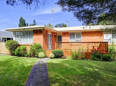 22 Anthony Crescent, Bader