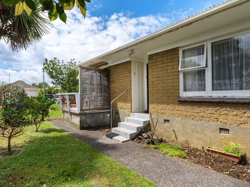 1/25 West Street, Pukekohe