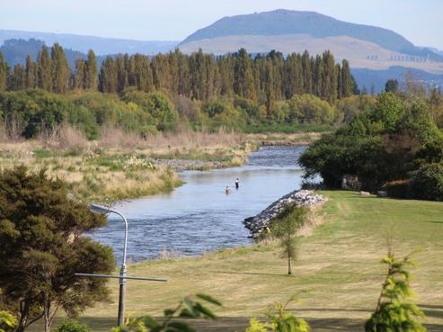 6 Gosling Grove, Turangi