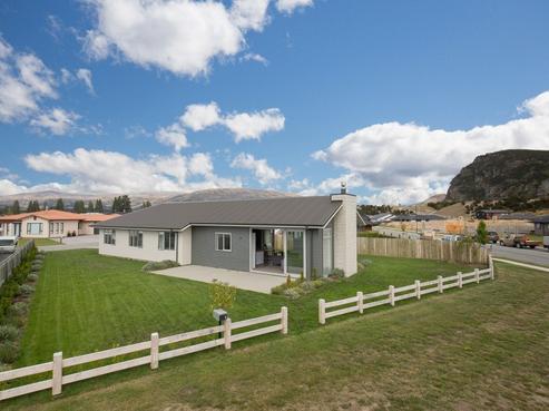 91 Frye Crescent, Albert Town