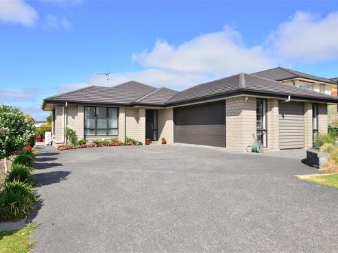120 Grovenor Drive, Orewa