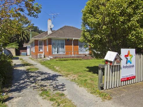 1332 High Street, Taita