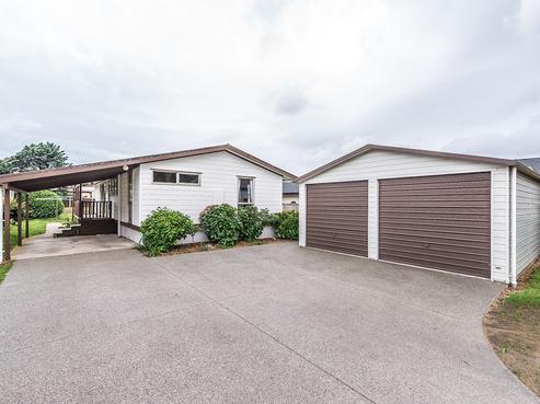 63 Eatwell Avenue, Paraparaumu Beach
