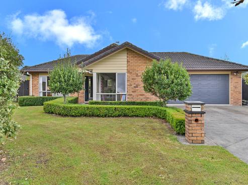 8 Ploughmans Avenue, Pukekohe