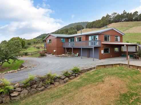 103 Snooks Road, Maungatapere