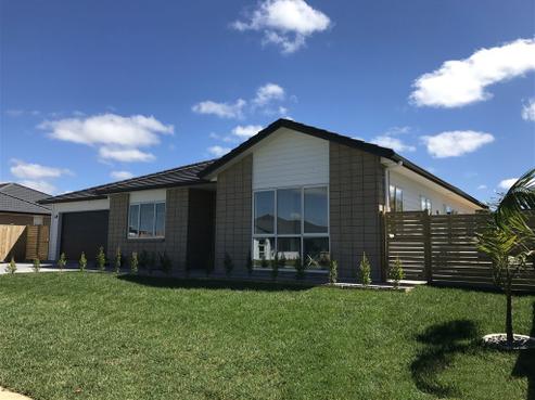 6 Fred White Drive, Kumeu