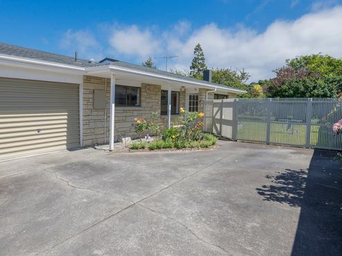 27A Rosebank Grove, Waikanae
