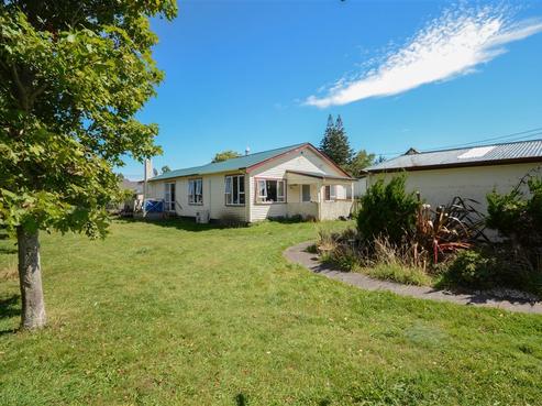 65 Egmont Street, Kaponga