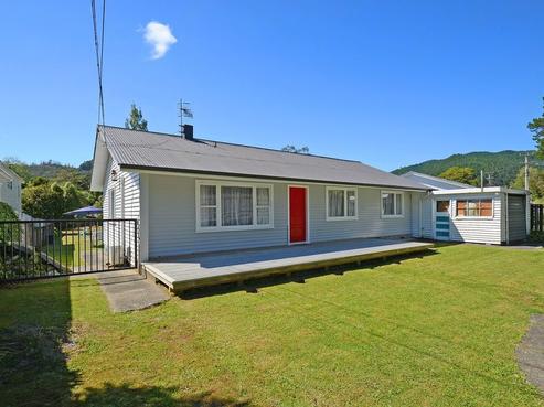 21 Pinehaven Road, Pinehaven