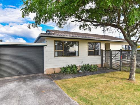 147 Carnoustie Drive, Wattle Downs