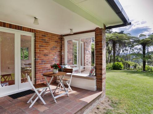 327 Titirangi Road, Titirangi